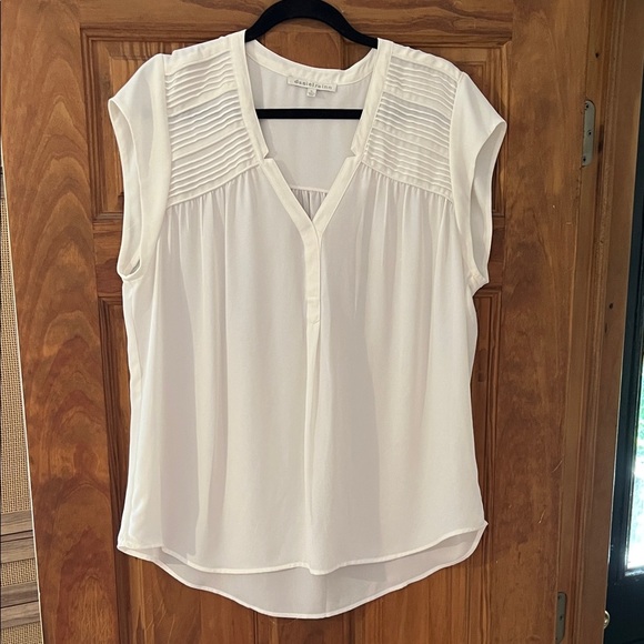 Daniel Rainn Ivory Pleated Blouse - Picture 1 of 4